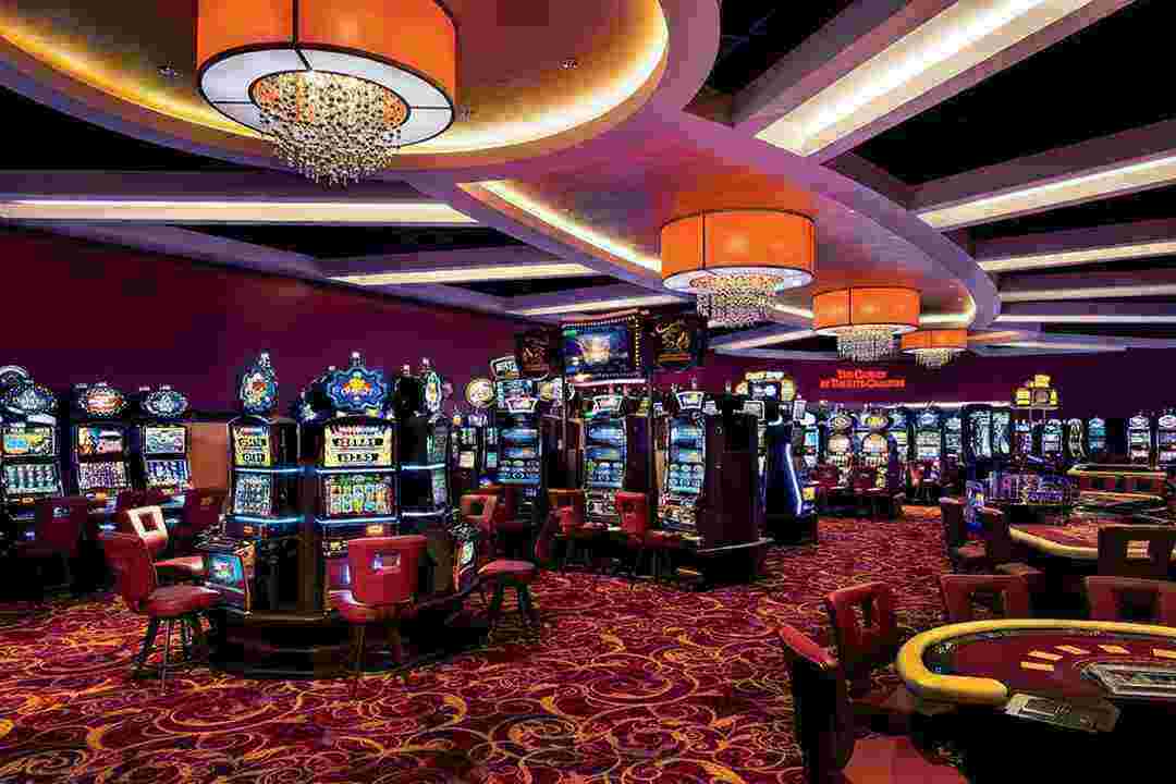 Golden Castle Casino and Hotel được sắp xếp hợp lý, tiện lợi